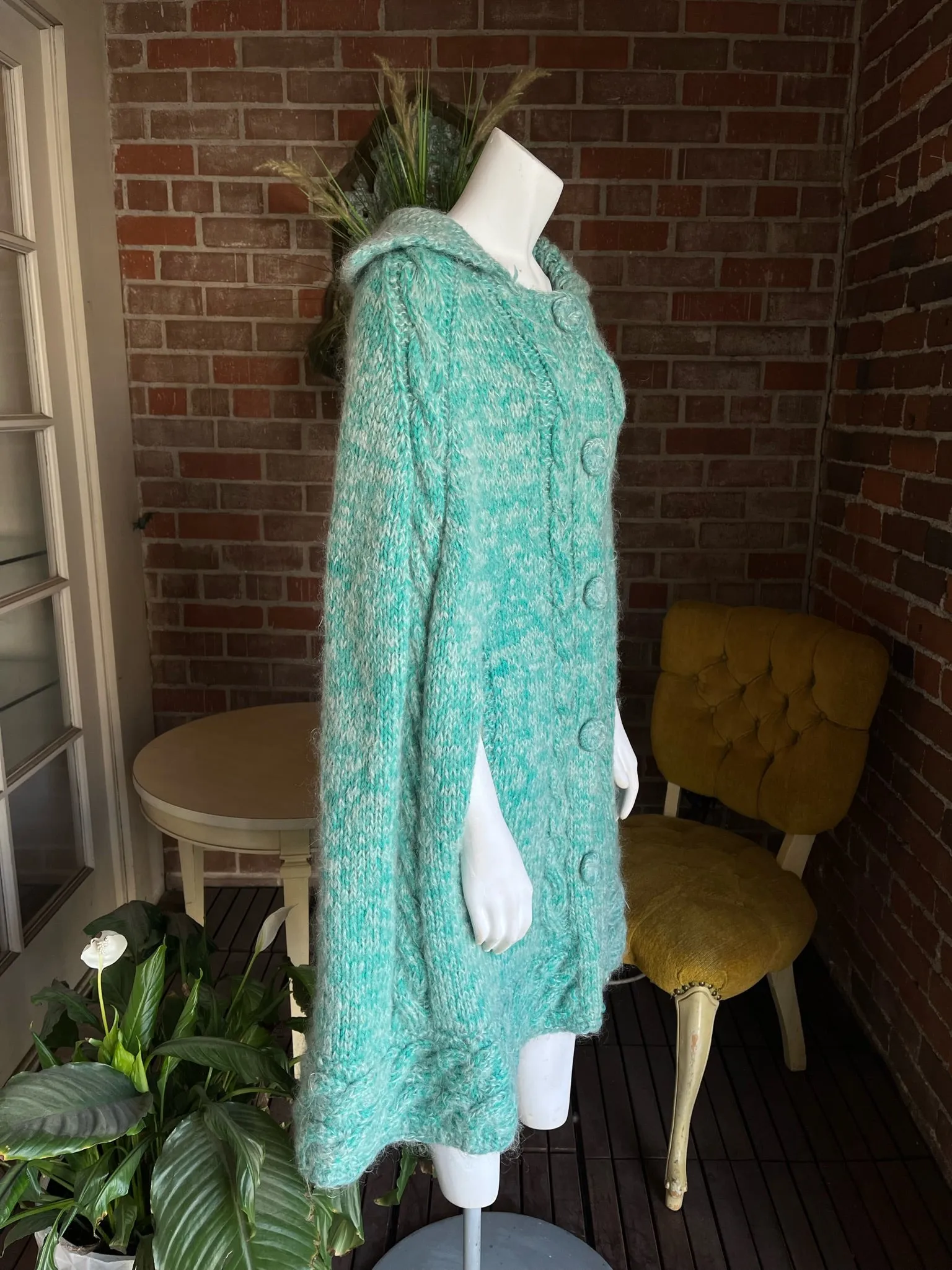 1960s Turquoise Cable Knit Cape