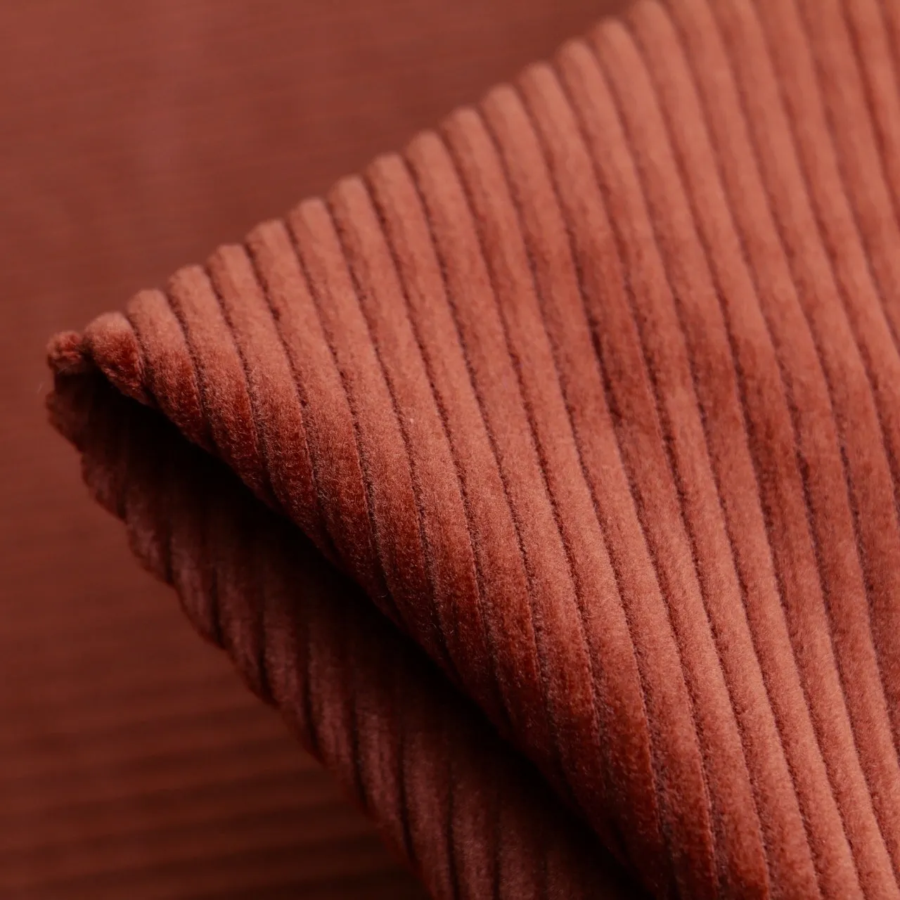 Alto Clay - Jumbo Corduroy