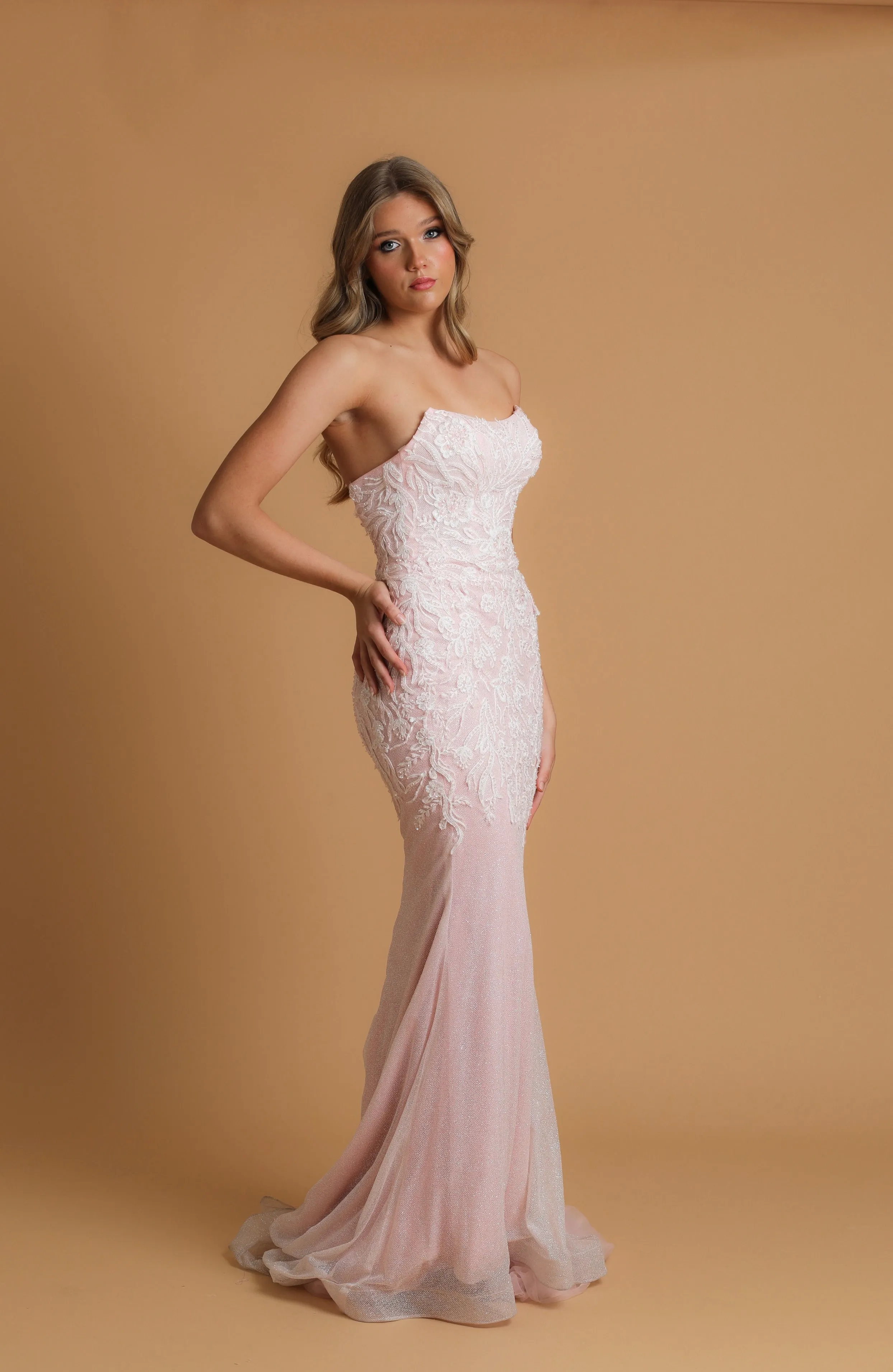 Baby pink sweet crescent neckline dress for hire