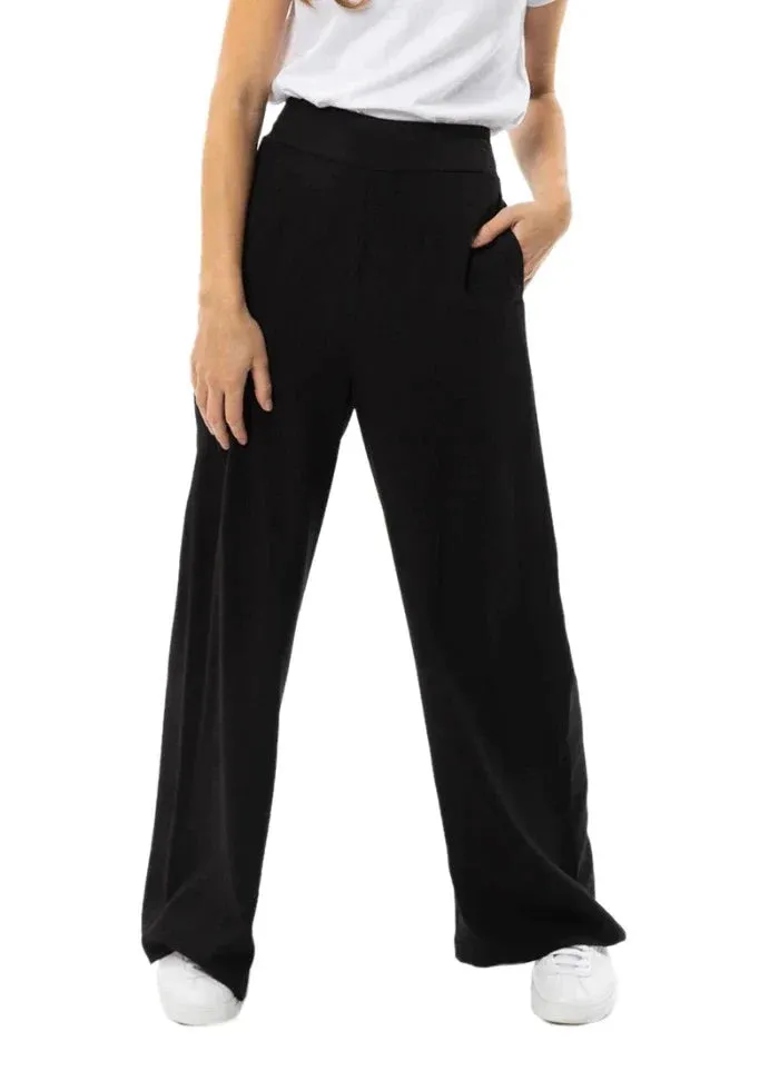 BILLIE THE LABEL - ESSENTIAL WIDE LEG PANT -BLACK