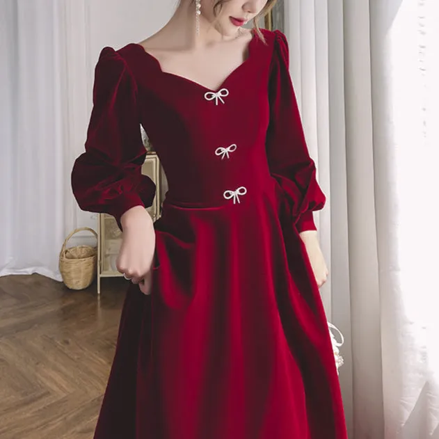 Bows Lantern Sleeve Velvet Vintage Neckline Maxi Dress