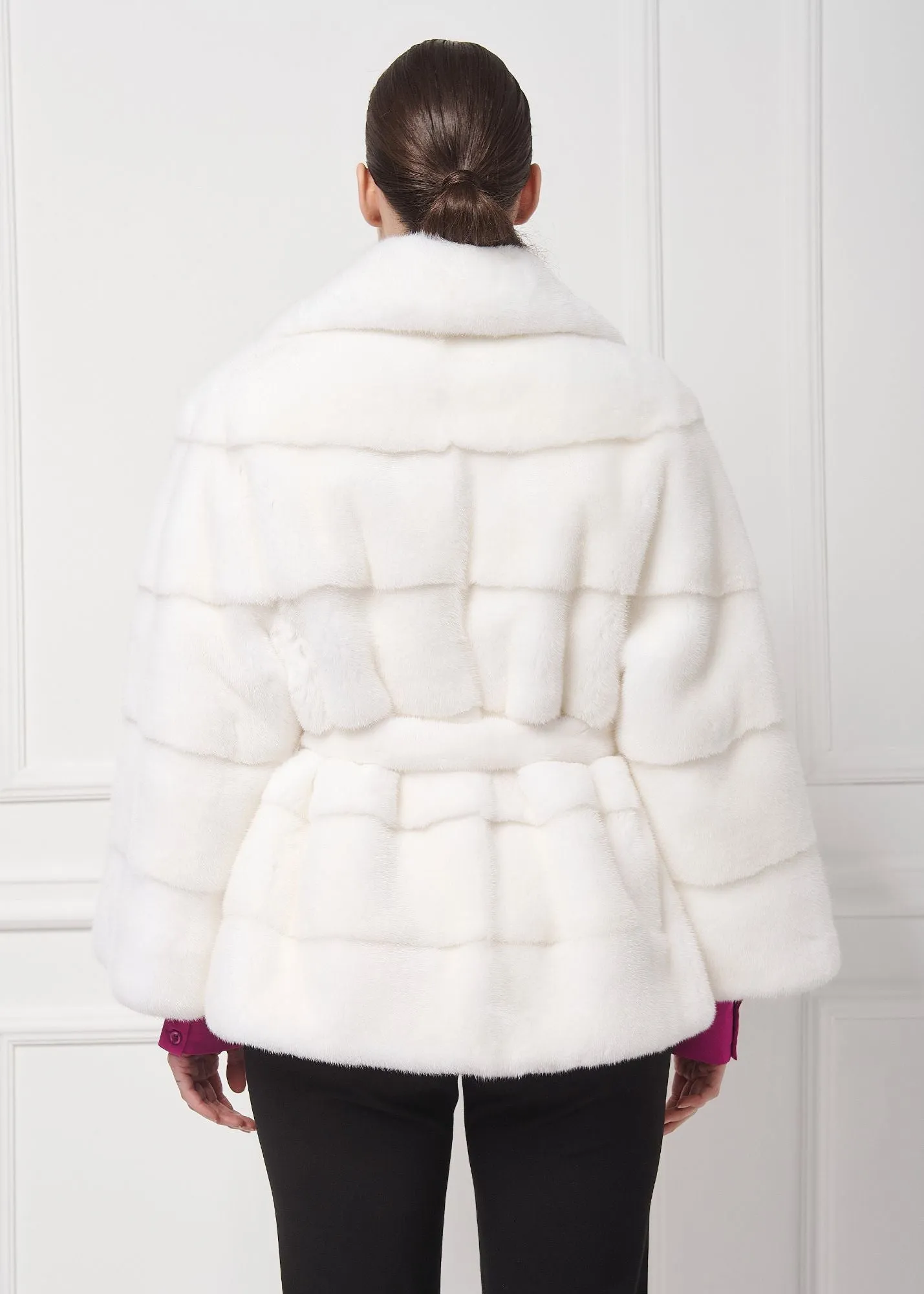 Classy and casual mink fur jacket with english collar