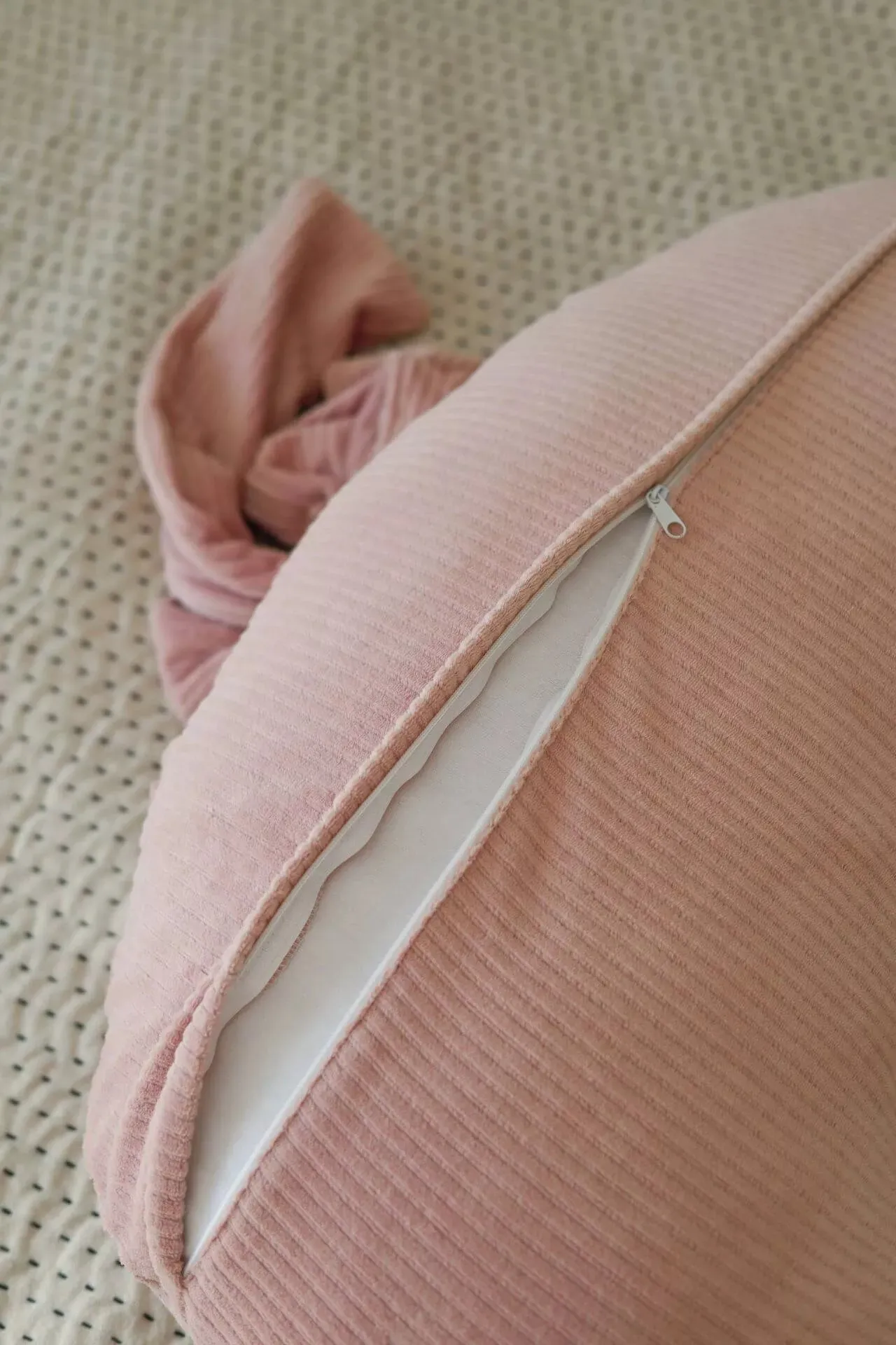 Corduroy Velvet Nursing Pillow - Powder Pink