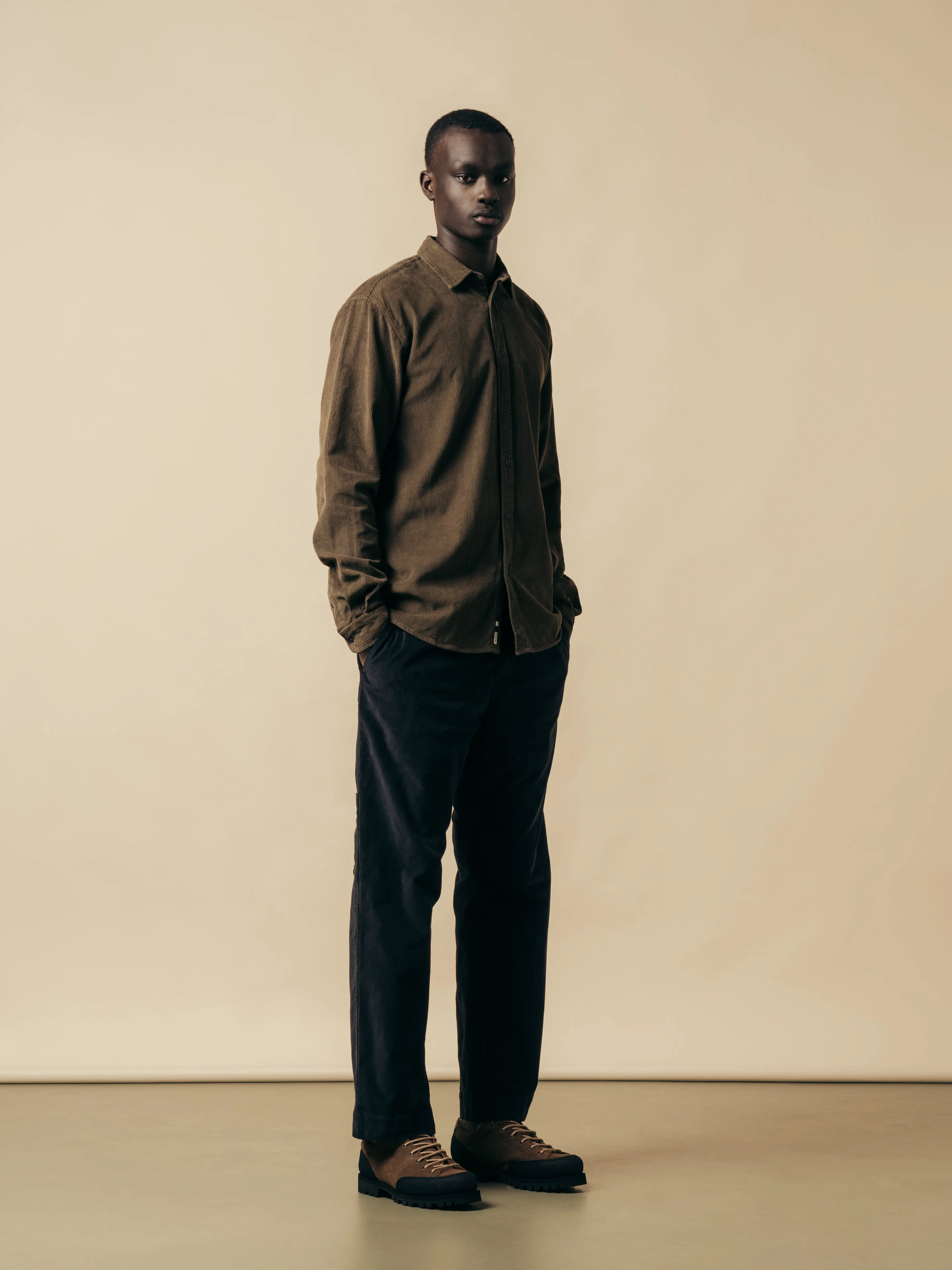 Dirleton Shirt In Dark Olive 12W Cotton Corduroy