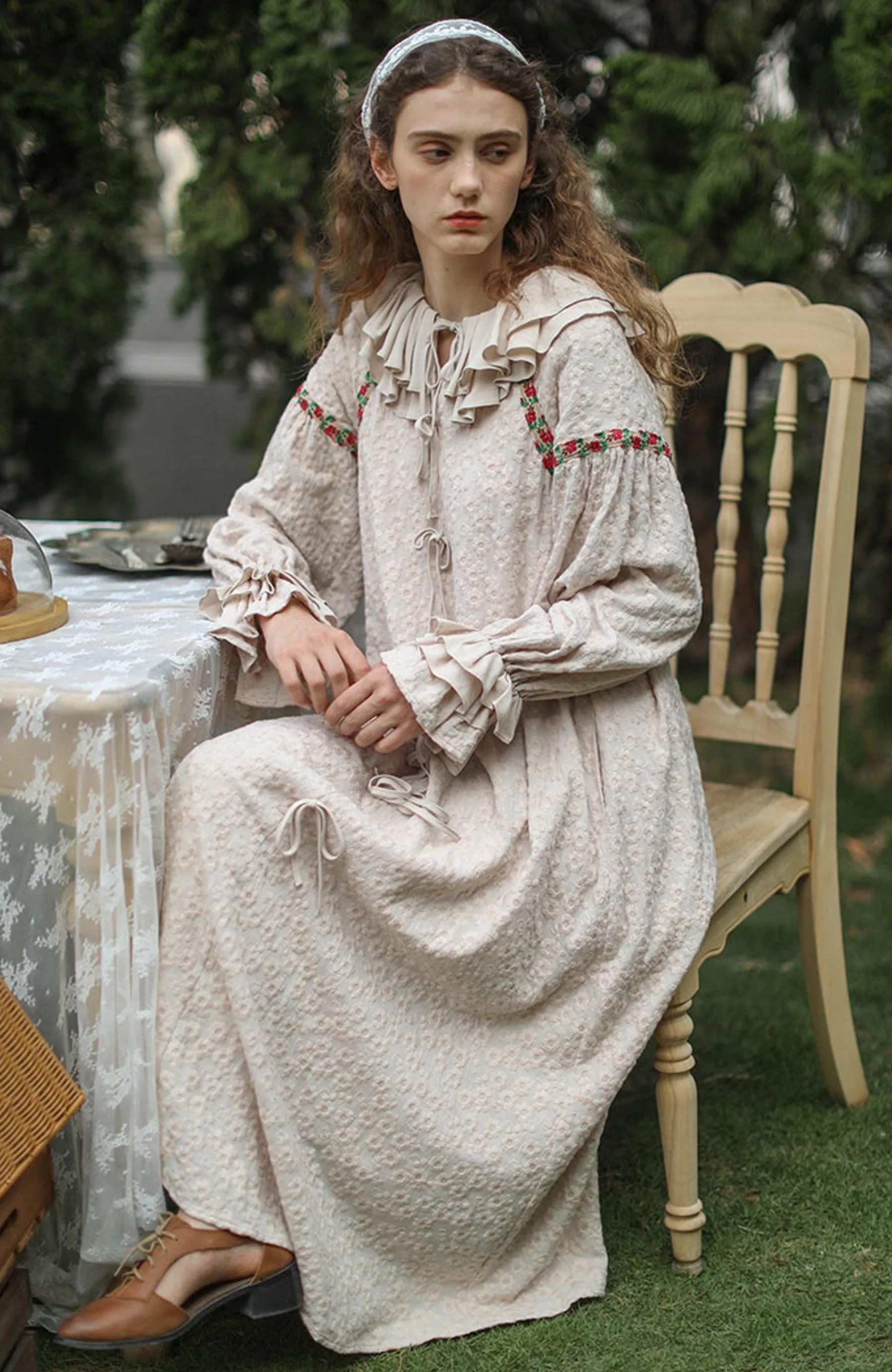 Elsie Vintage Elegant Luxury Embroidery Long Dress Ruffled Collar Casual Loose Cotton Dress