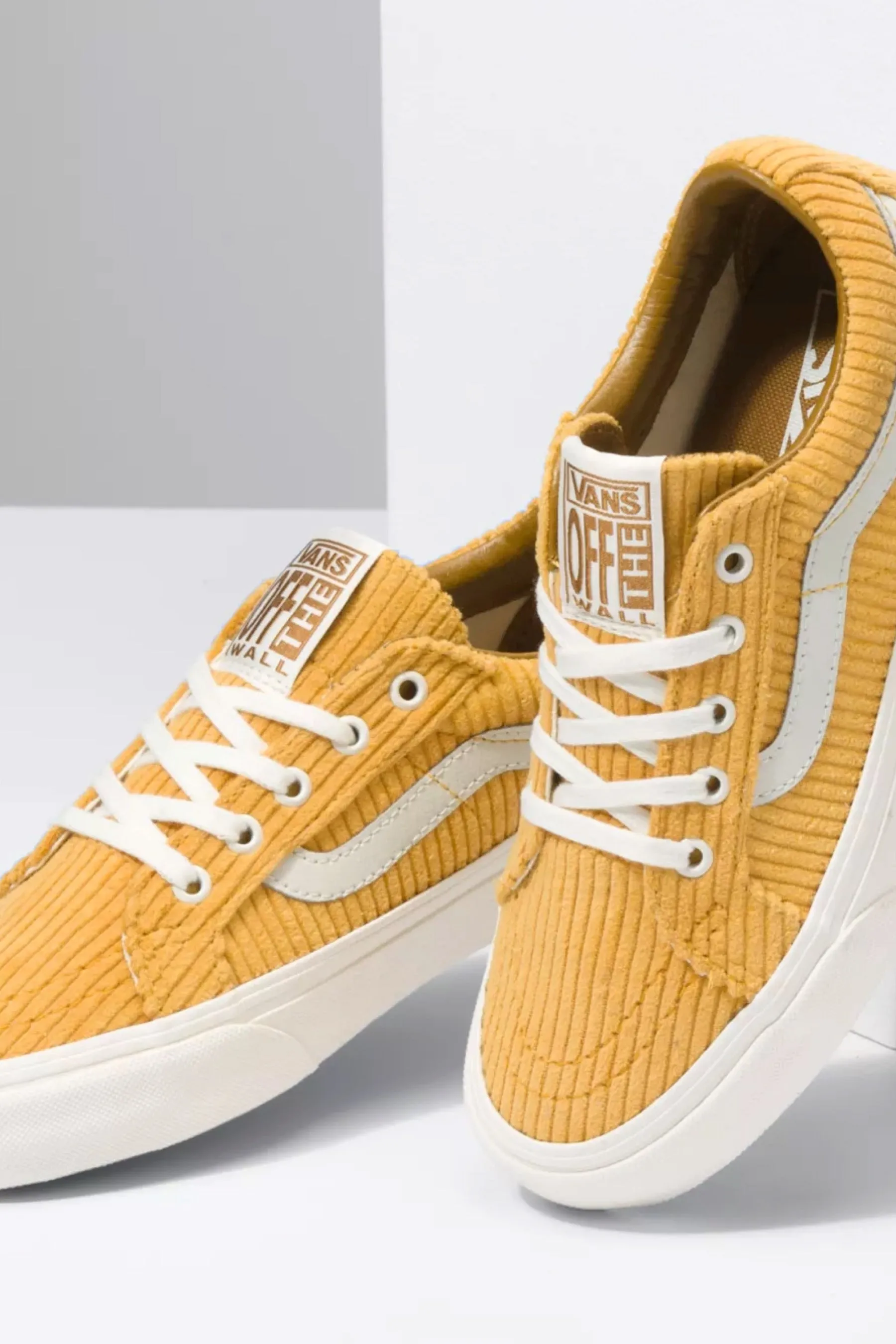 Golden Nugget Corduroy Sk8-Low