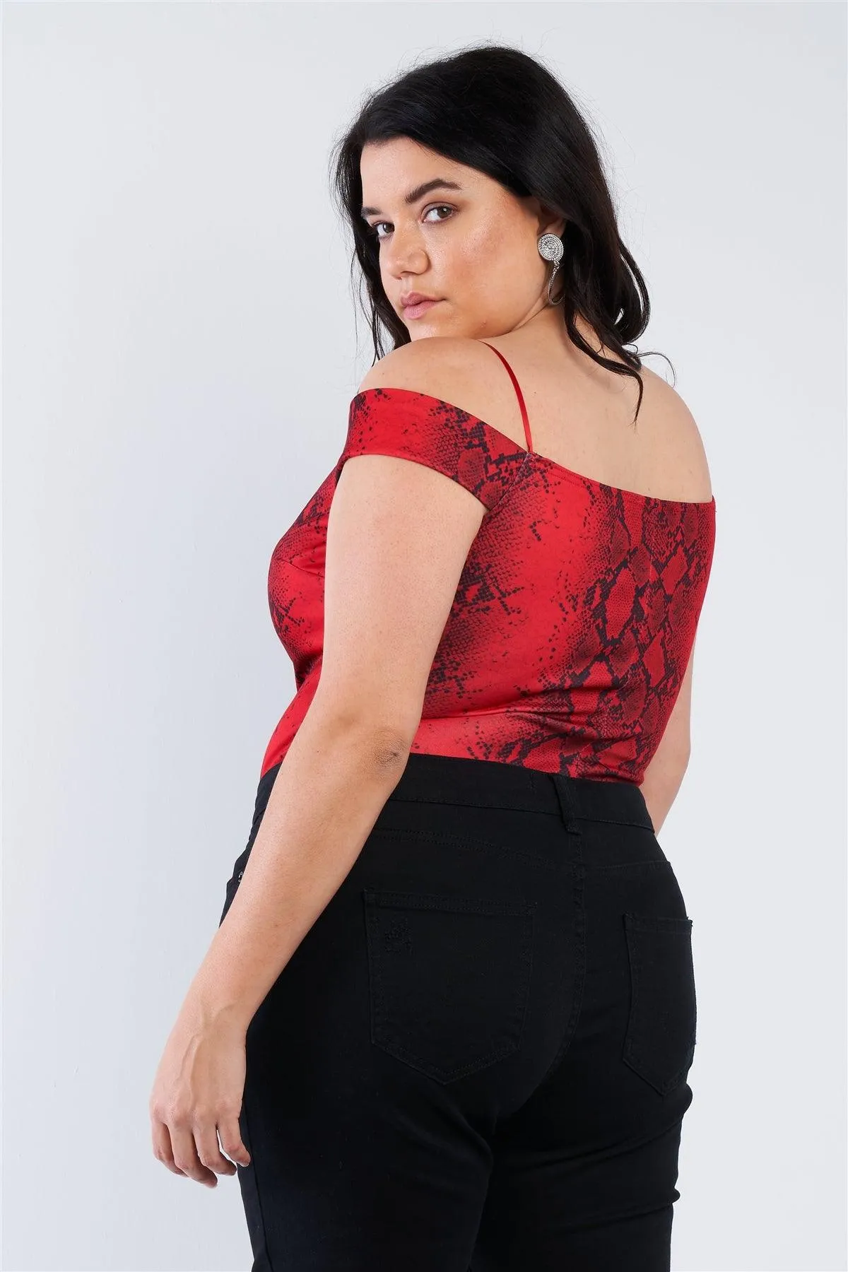 Junior Plus Size Red Snake Print Bodysuit /2-2-2