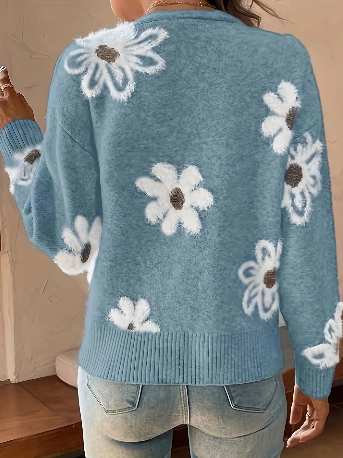 Kornelia | Komfortabler Cardigan mit Blumenmuster