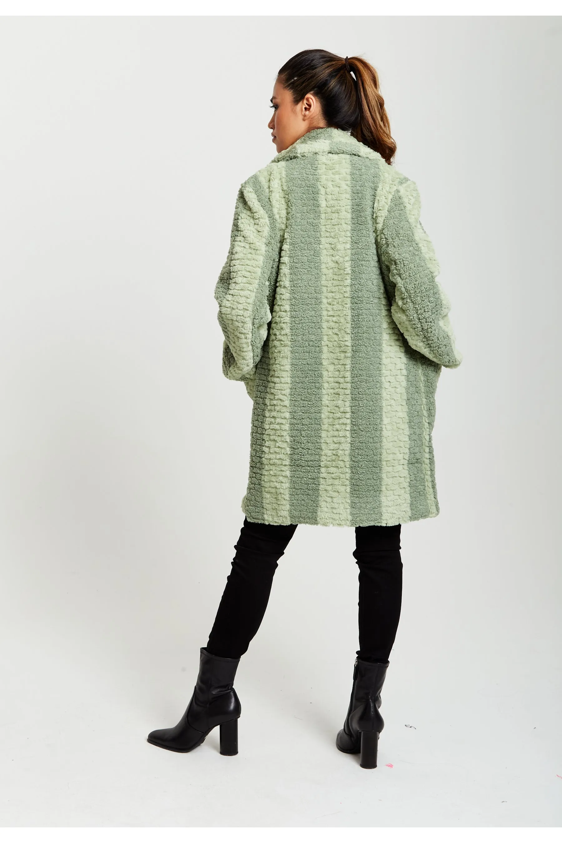 Liquorish Teddy Coat In Green Stripe