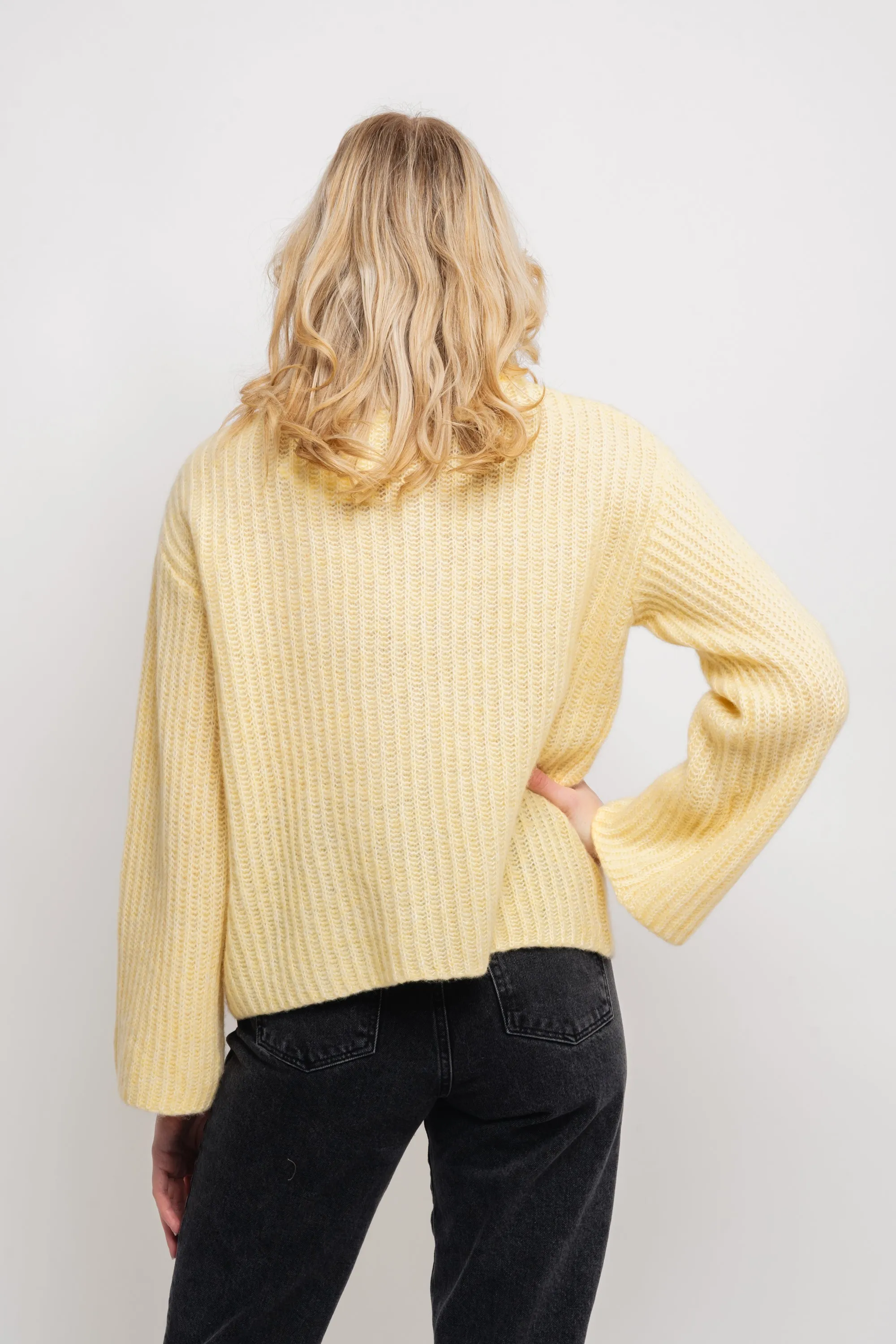 Majken Cardigan - Light Yellow