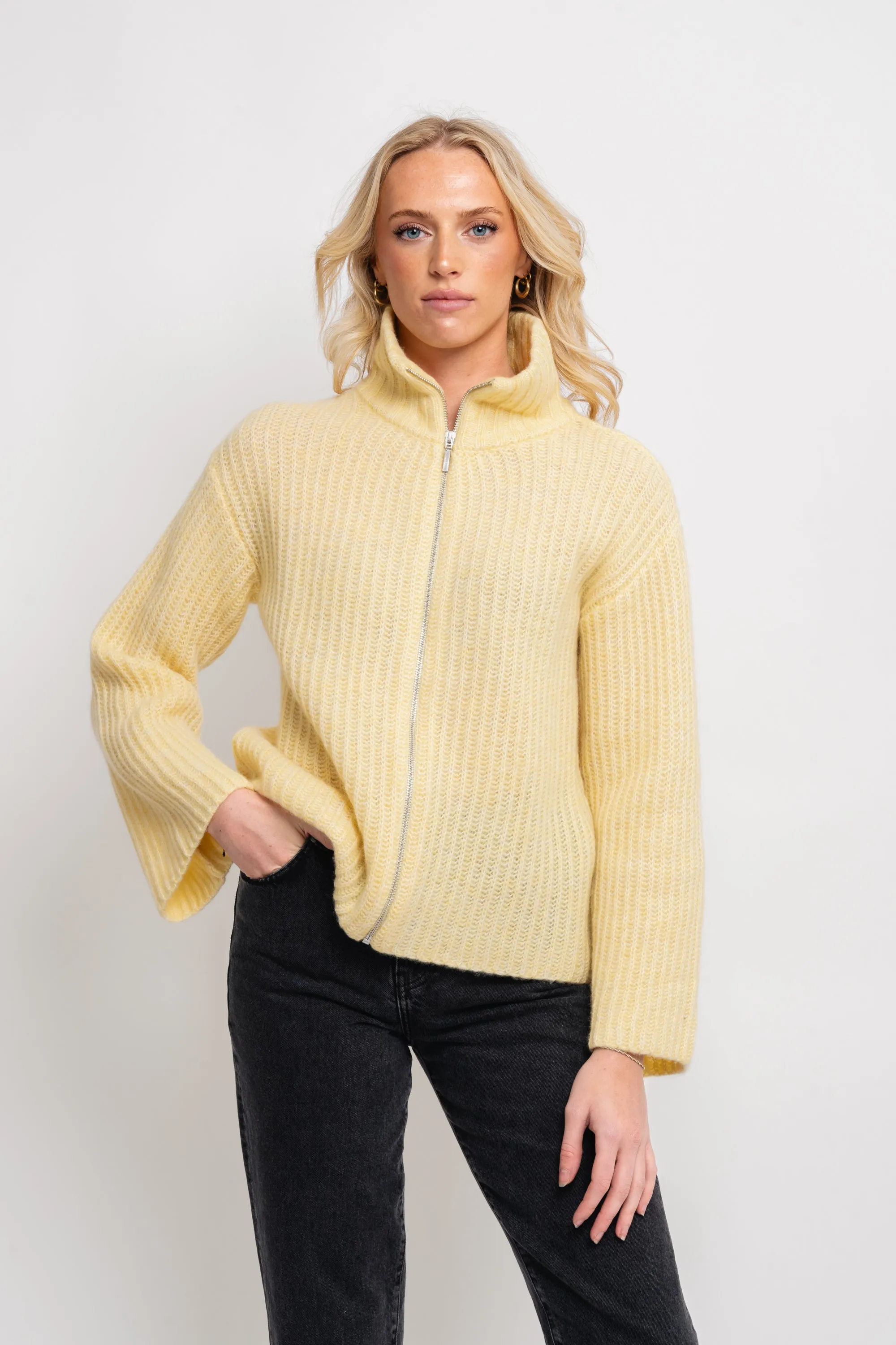 Majken Cardigan - Light Yellow