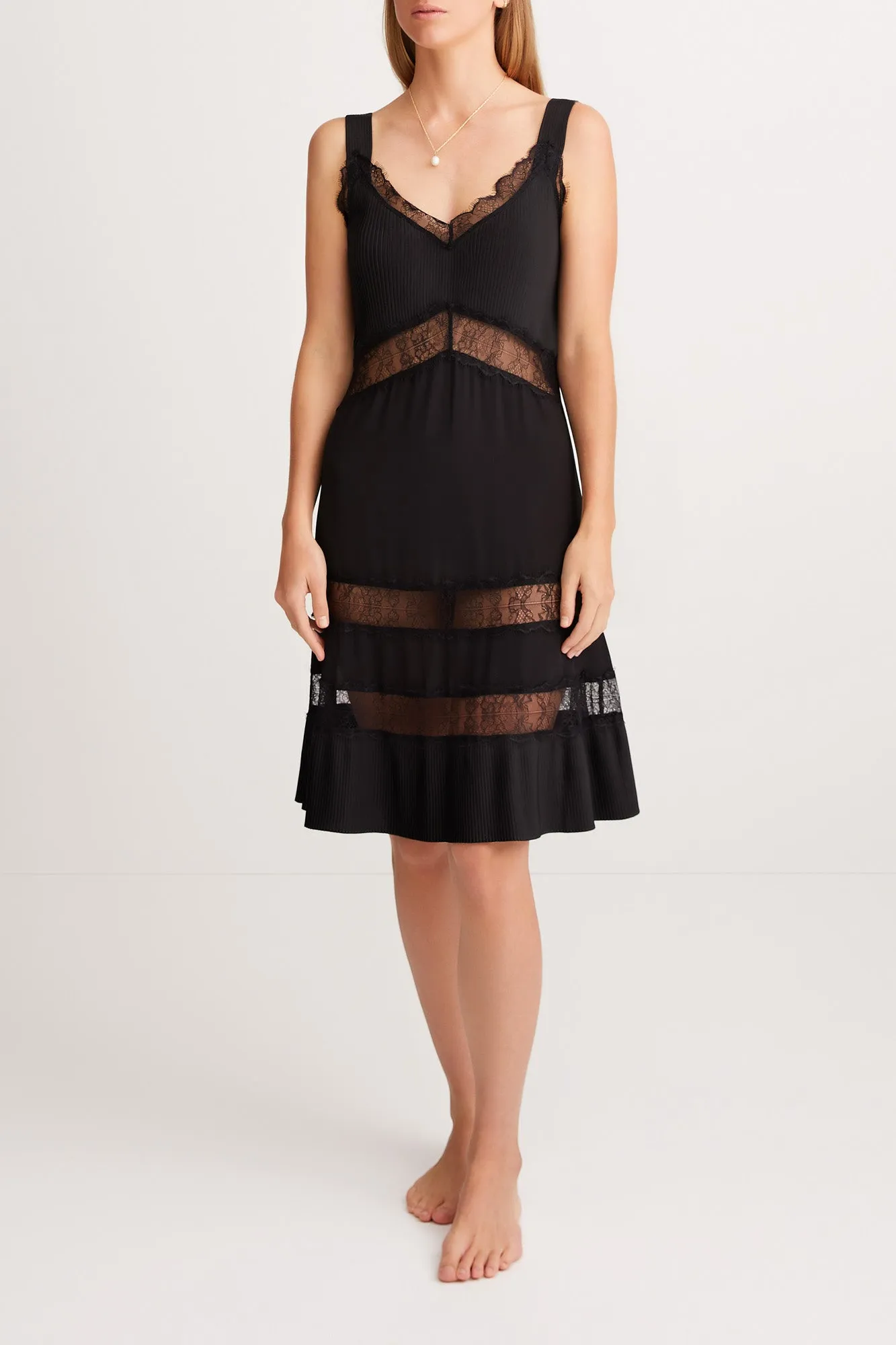 OSIRIS LBD A-LINE DRESS {BLACK]