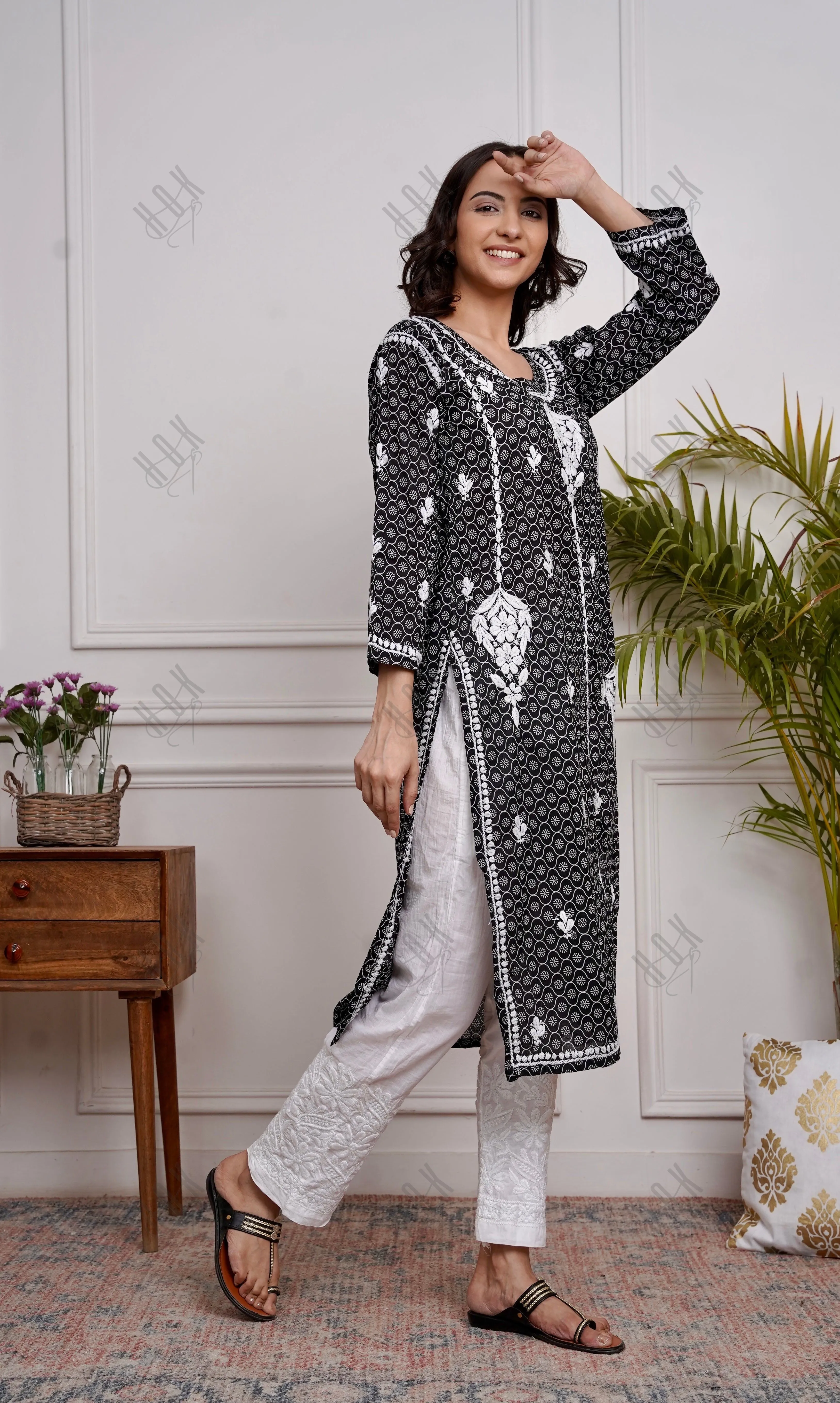 Saba Chikankari Kurta in Mul cotton in Black With White