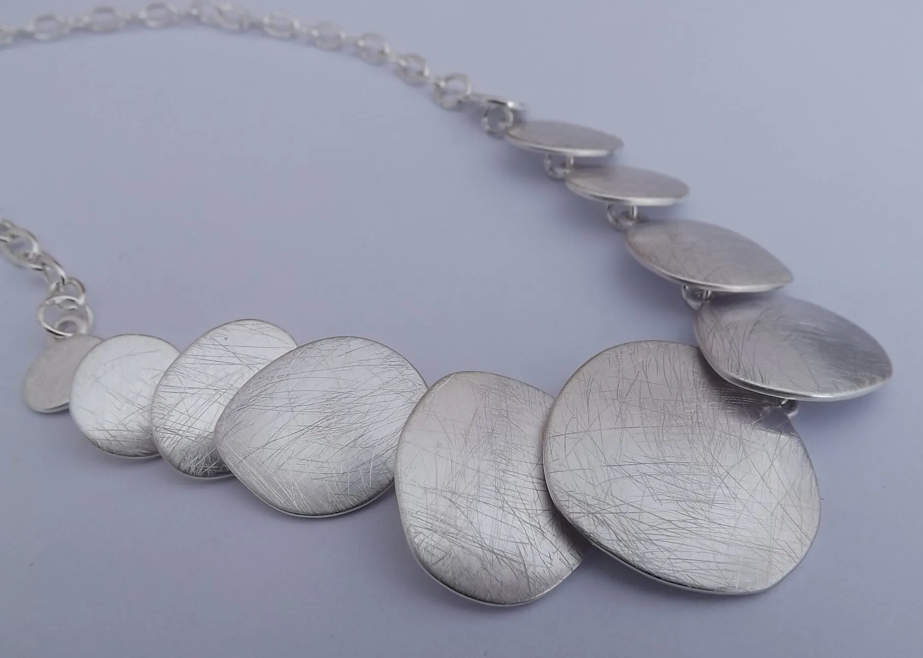 Textured Bright Silver Tone Collar Necklace