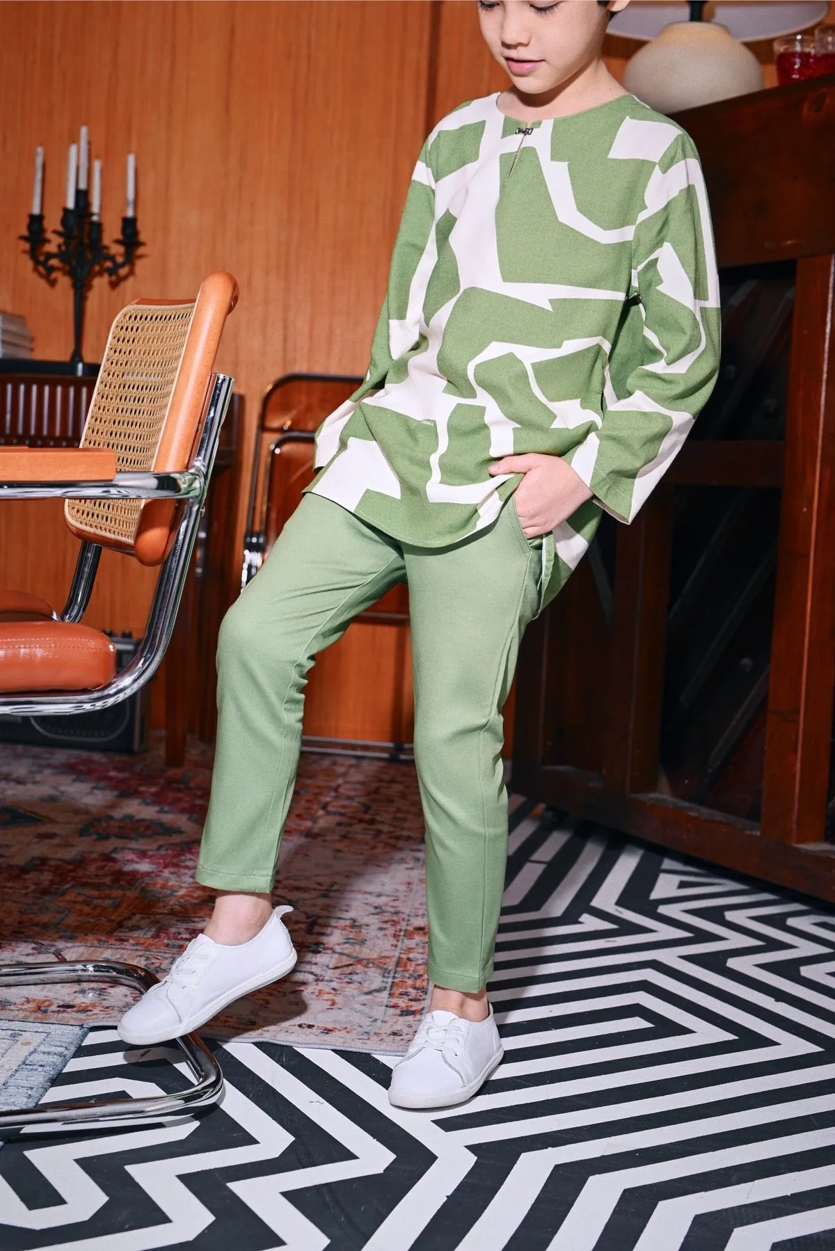 The Perfect Slim Fit Pants - Lawn Green