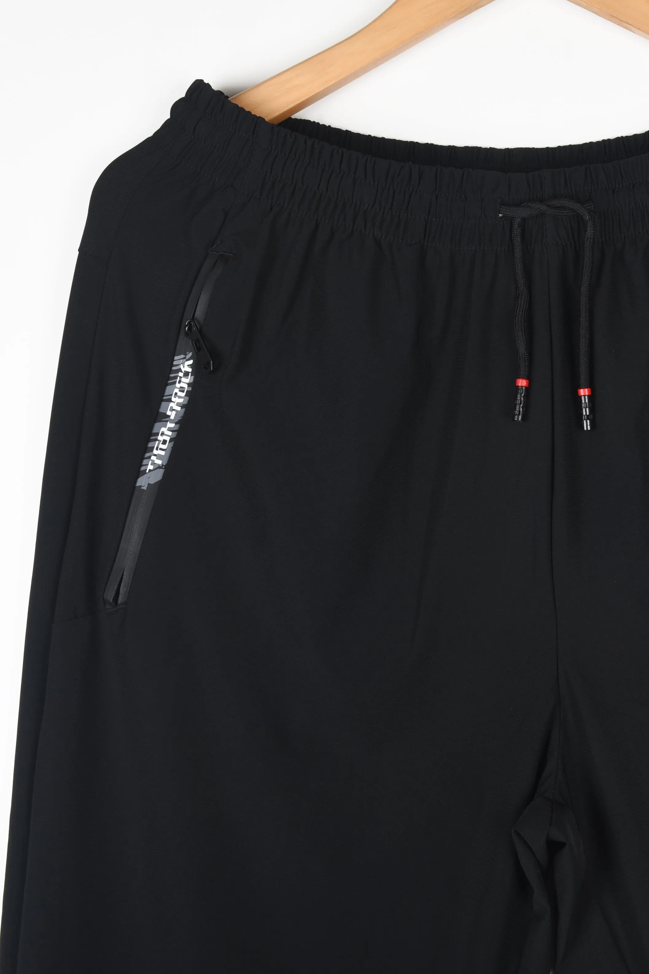 UNDER ARMOUR DRI-FIT TRAINING TROUSERS