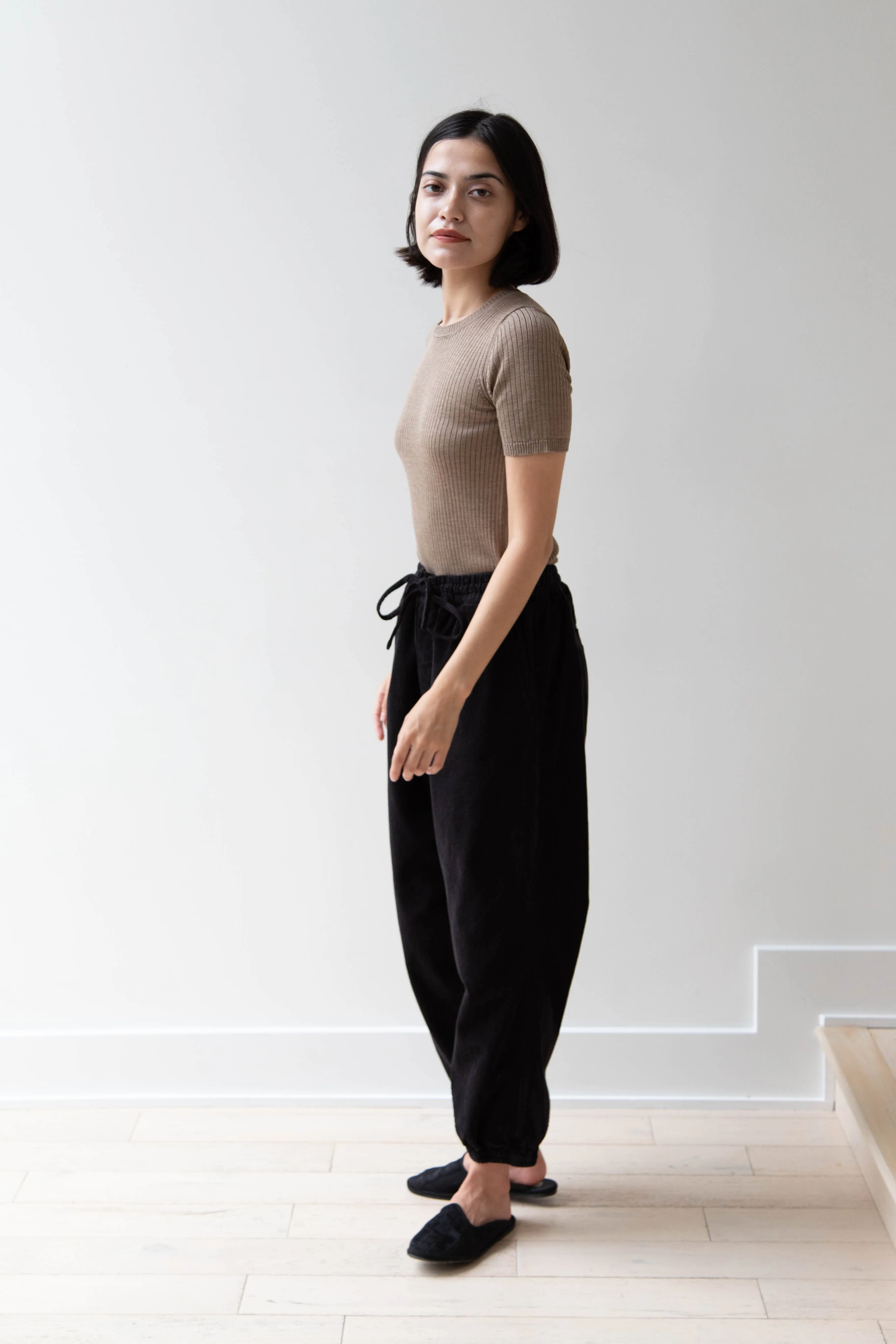 Vas-y Lentement | Easy Jogger Pants in Black