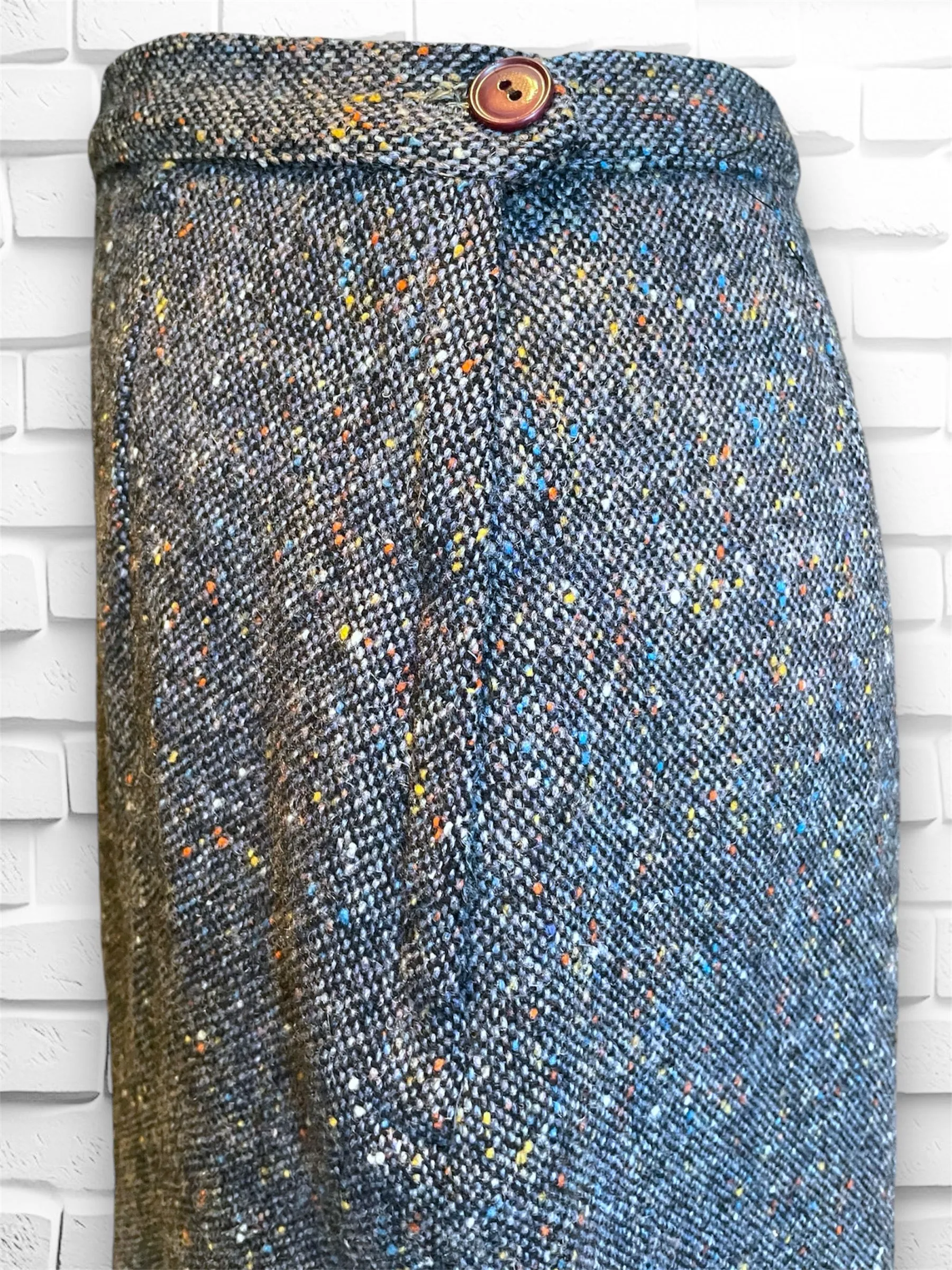 Vintage 1960’s Grey & Rainbow Speckled Wool A-Line Pencil Skirt