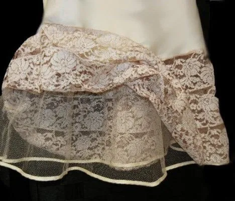 *VINTAGE ‘40s / ‘50s SEAMPRUFE IVORY EGGSHELL SATIN FLARED NET & WIDE LACE SLIP