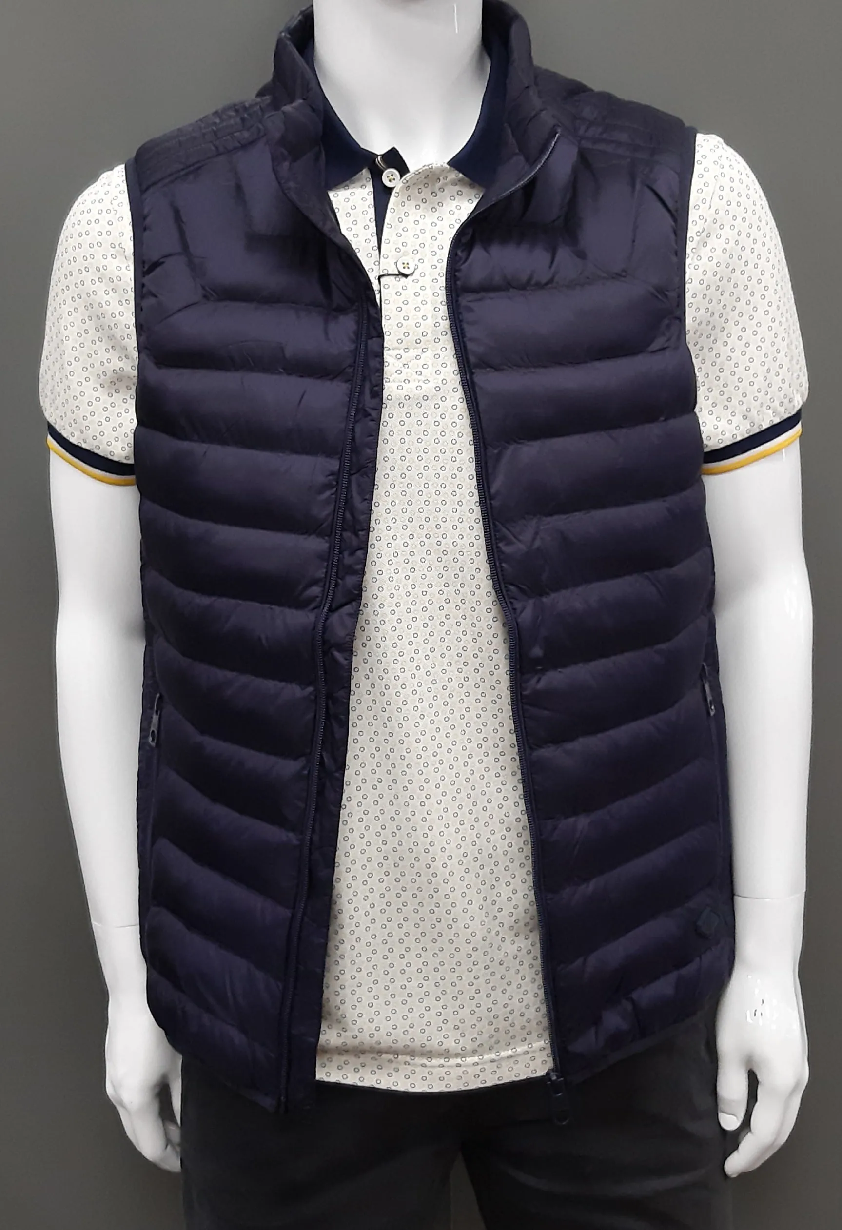 White Label Harding Quilted Gilet - Navy